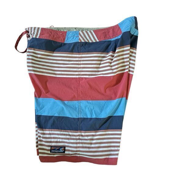 PATAGONIA‎ Size 36 Wavefarer Boardshorts Striped Swim Surf Blue, Red, White - Picture 2 of 7